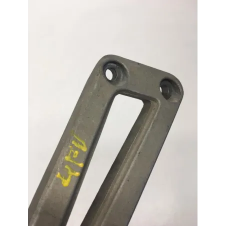 Platine et repose pieds arriere droit YAMAHA TDR 125 1993-1996