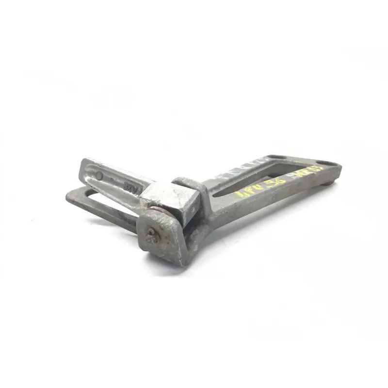Platine et repose pieds arriere droit YAMAHA TDR 125 1993-1996