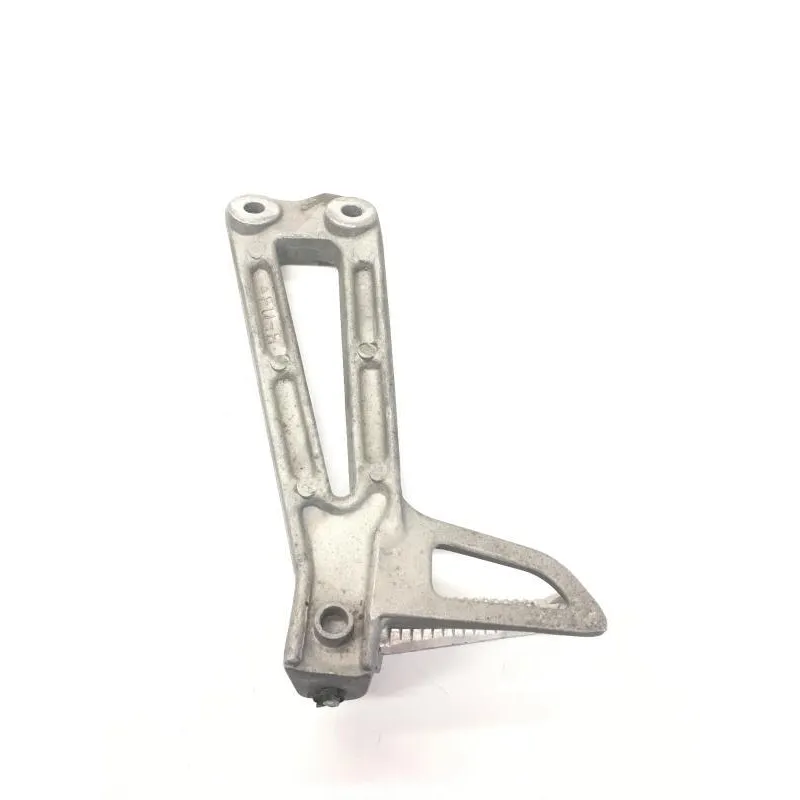 Platine et repose pieds arriere droit YAMAHA TDR 125 1993-1996