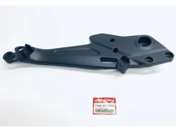 Platine avant droite HONDA CB 1100 X11 2000-2003
