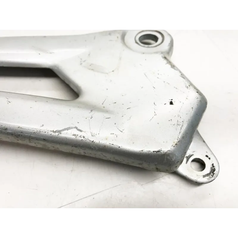 Platine arriere droite YAMAHA YBR 125 2010-2012