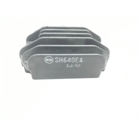 Regulateur charge batterie YAMAHA YZF 125 R 2008-2013