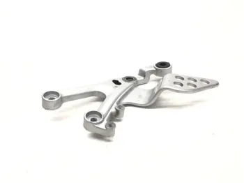 Platine avant droite YAMAHA YZF 125 R 2008-2013