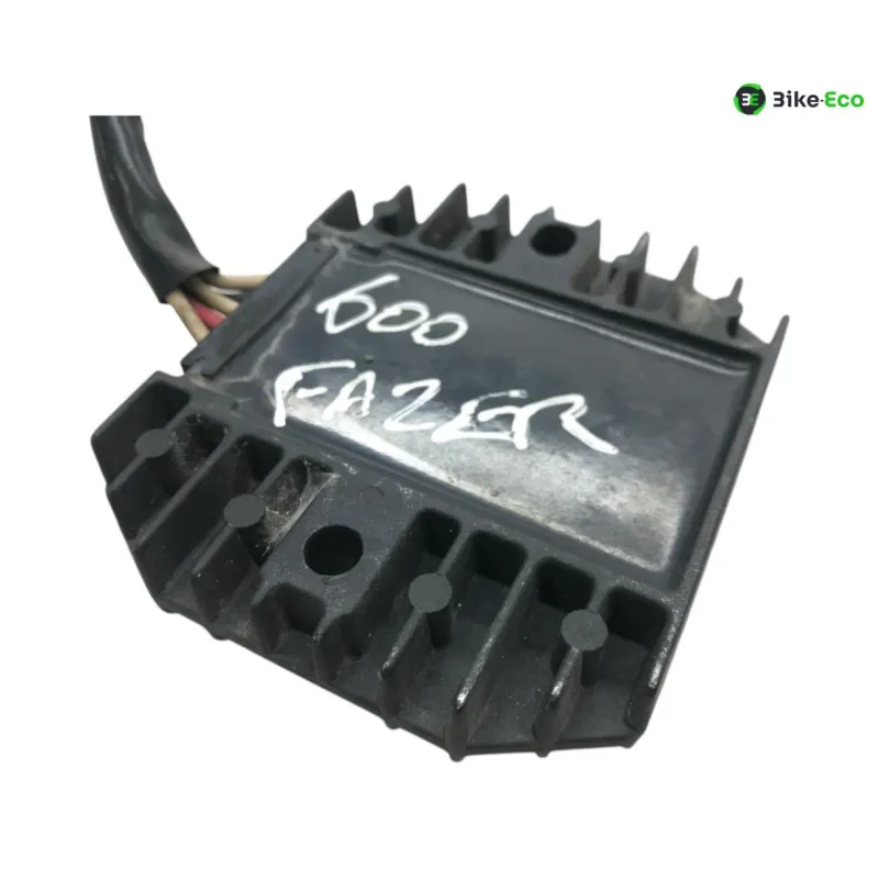 Regulateur charge batterie YAMAHA FZS 600 1998-2001 FAZER