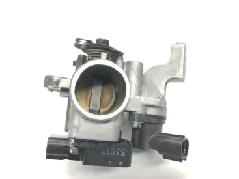 Corps papillon injection YAMAHA YZF 125 R 2008-2013