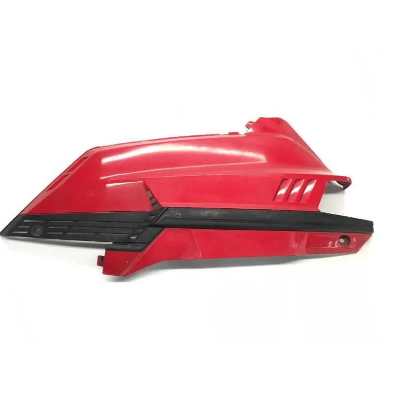 Cache carenage coque arriere gauche YAMAHA XC 125 1985-1989 BELUGA