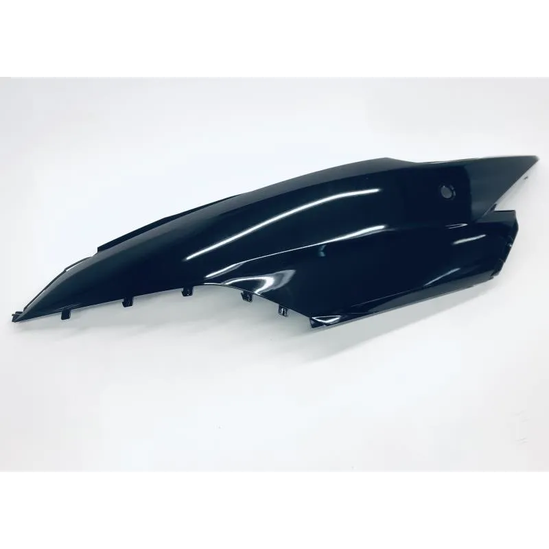Cache carenage coque arriere gauche SUZUKI UH 125 2002-2006 BURGMAN