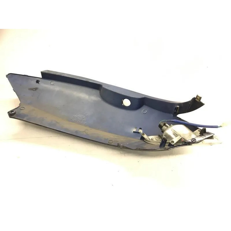 Cache carenage coque arriere droit KYMCO DINK 125 2006-2007 EURO 3