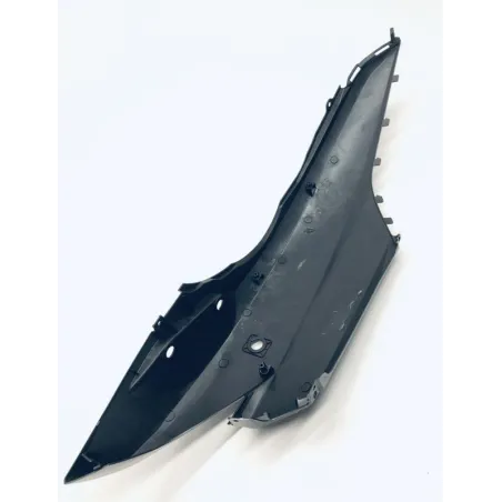 Cache carenage coque arriere gauche SUZUKI UH 125 2002-2006 BURGMAN