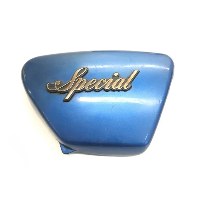 Cache carenage sous selle droit YAMAHA XS 400 1980-1983 CUSTOM