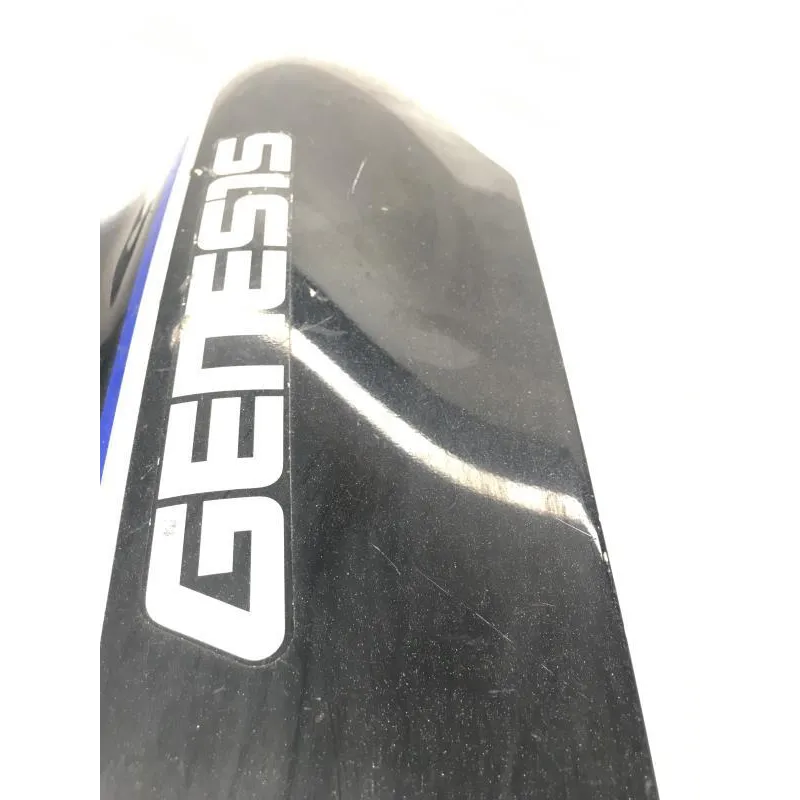 Cache carenage coque arriere droit YAMAHA FZR 600 1995-1997 GENESIS