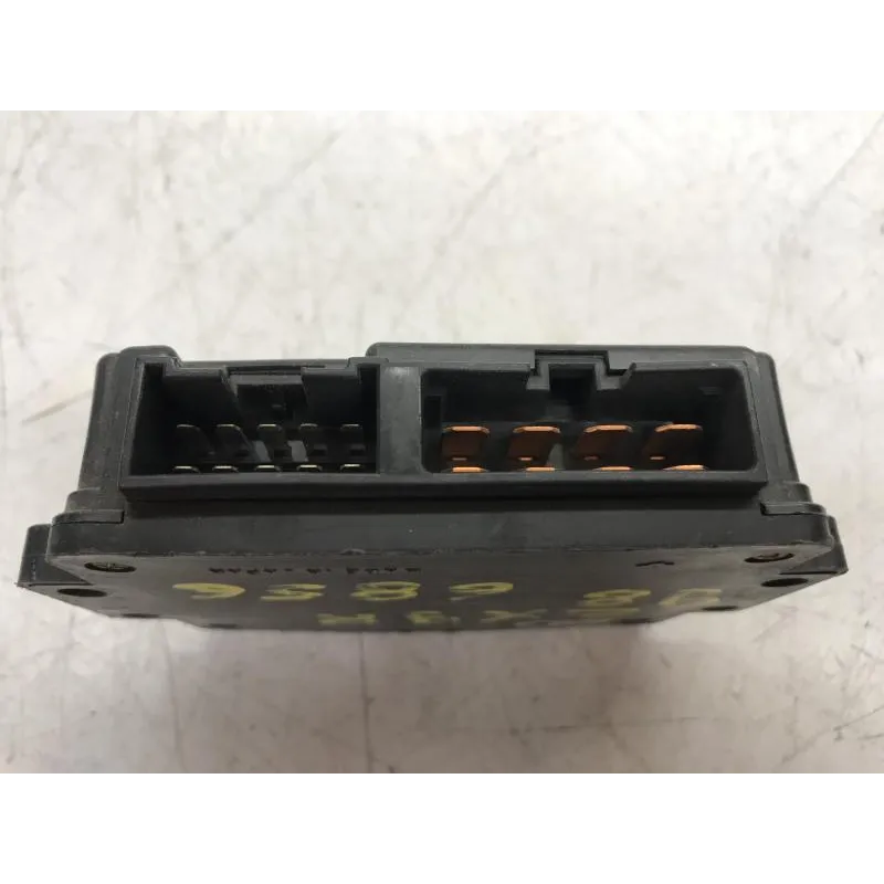 Boite a fusibles KAWASAKI ZX9 R 900 1998-1999 NINJA
