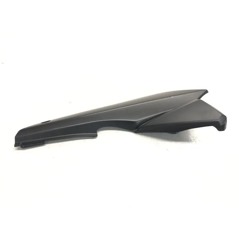 Cache carenage sous selle gauche SUZUKI GSF 650 2007-2008 BANDIT