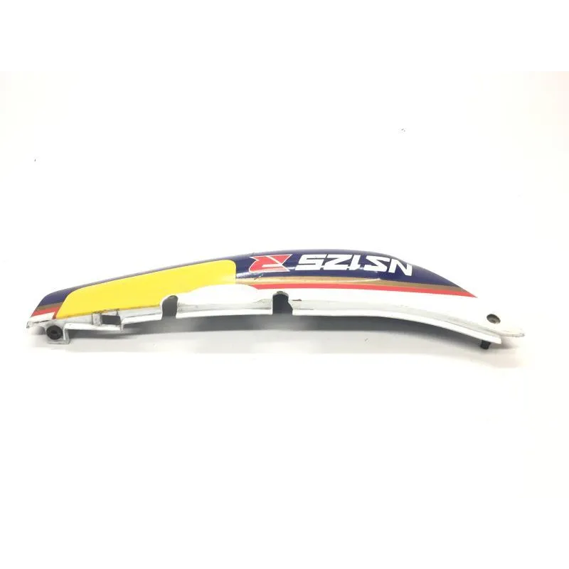 Cache carenage coque arriere gauche HONDA NSR 125 1987-1988