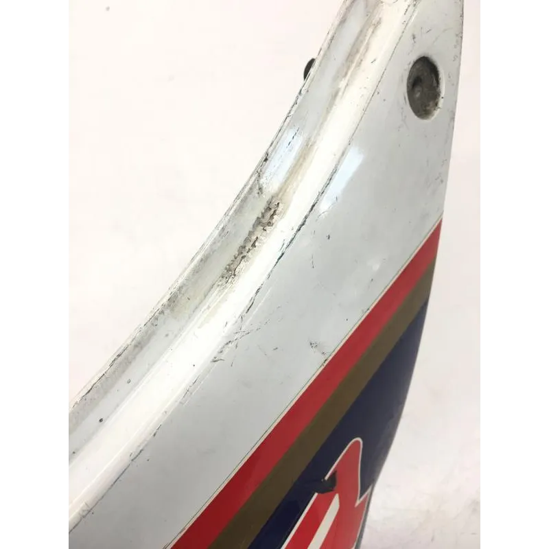Cache carenage coque arriere droit HONDA NSR 125 1987-1988