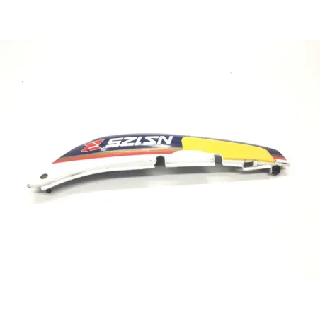 Cache carenage coque arriere droit HONDA NSR 125 1987-1988