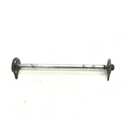 Axe de roue arriere YAMAHA TW 125 2002-2006