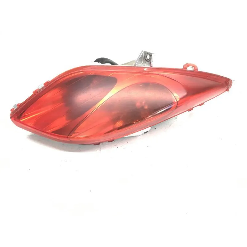 Feu arriere droit MBK YPR 125 2010-2013 SKYCRUISER