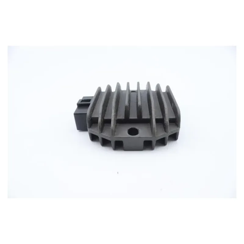 Regulateur charge batterie PIAGGIO FLY 125 2005 - 2007