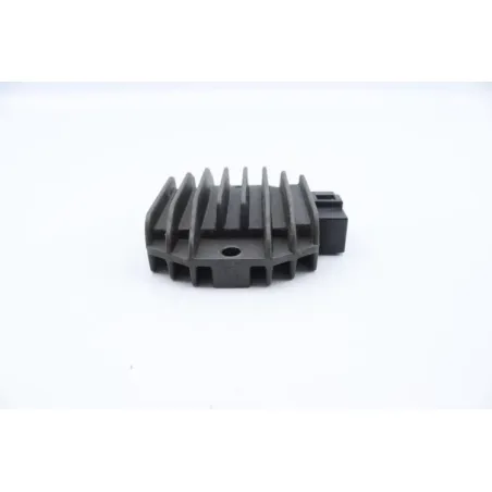 Regulateur charge batterie PIAGGIO FLY 125 2005 - 2007