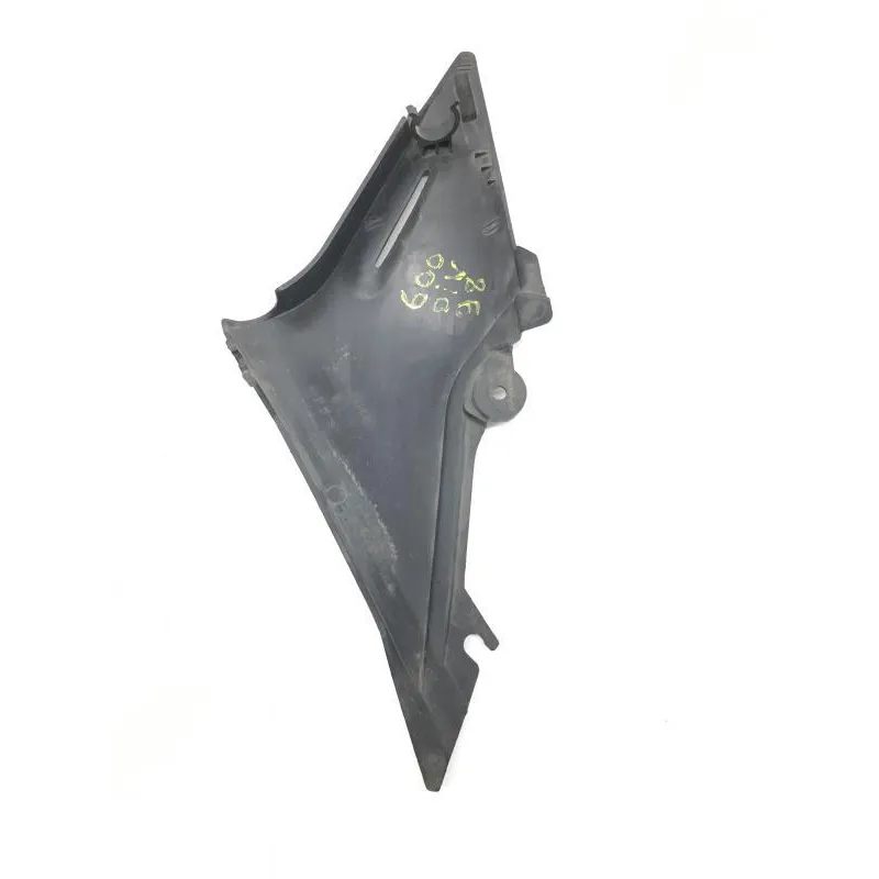 Cache carenage sous selle droit YAMAHA XJ 600 S 1997-2002 DIVERSION