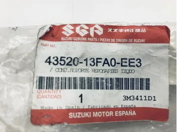Platine avant gauche SUZUKI GZ 250 2002-2007 MARAUDER