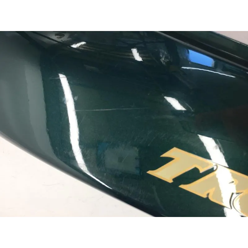 Cache carenage coque arriere droit TRIUMPH TROPHY 900 1992-1995