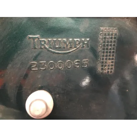 Cache carenage coque arriere droit TRIUMPH TROPHY 900 1992-1995