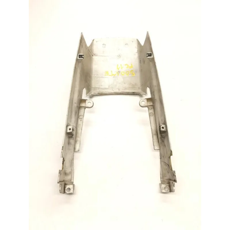 Cache carenage coque arriere HONDA VT 500 E 1983-1985