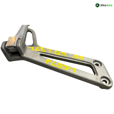Platine arriere droite YAMAHA TDR 125 1993-1996