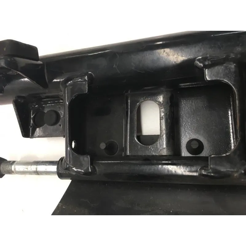 Support moteur SUZUKI UH 125 2007-2013 BURGMAN