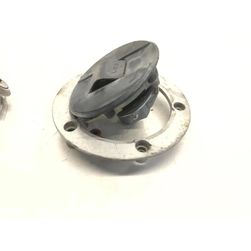 Bouchon de reservoir SUZUKI GSXR 750 2008-2010