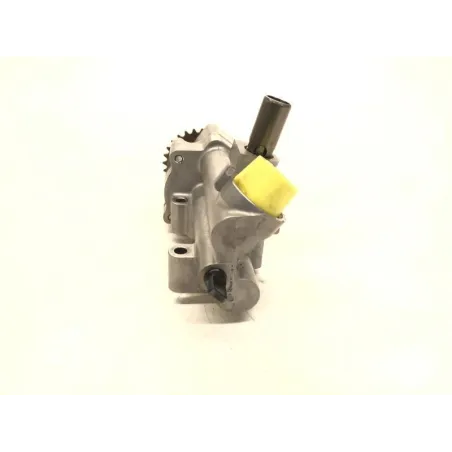 Pompe a huile SUZUKI GSXR 750 2008-2010