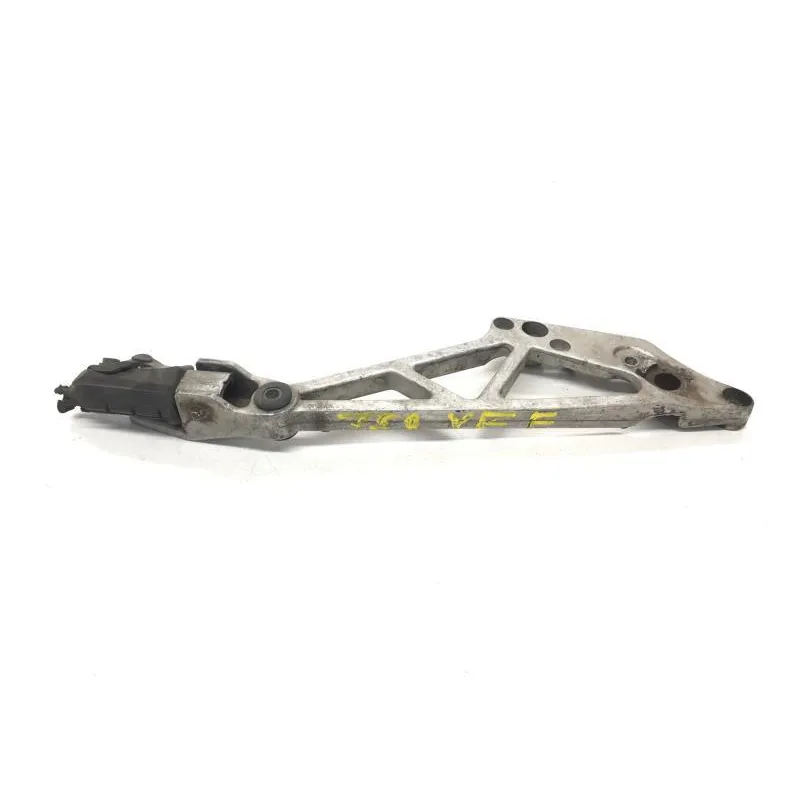 Platine arriere droite HONDA VF 750 F 1983-1984