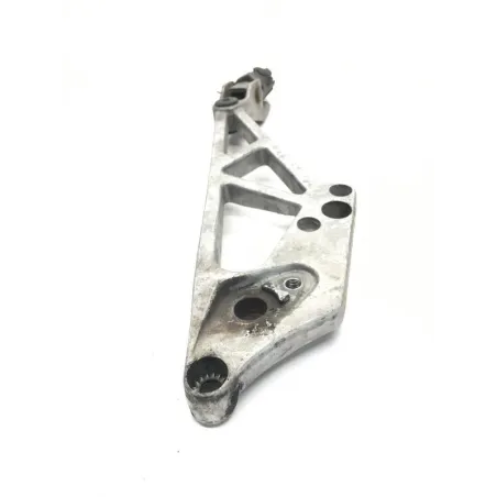Platine arriere droite HONDA VF 750 F 1983-1984