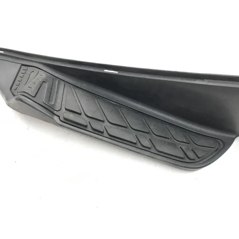 Plancher marche pied gauche SUZUKI AN 400 2003-2006 BURGMAN