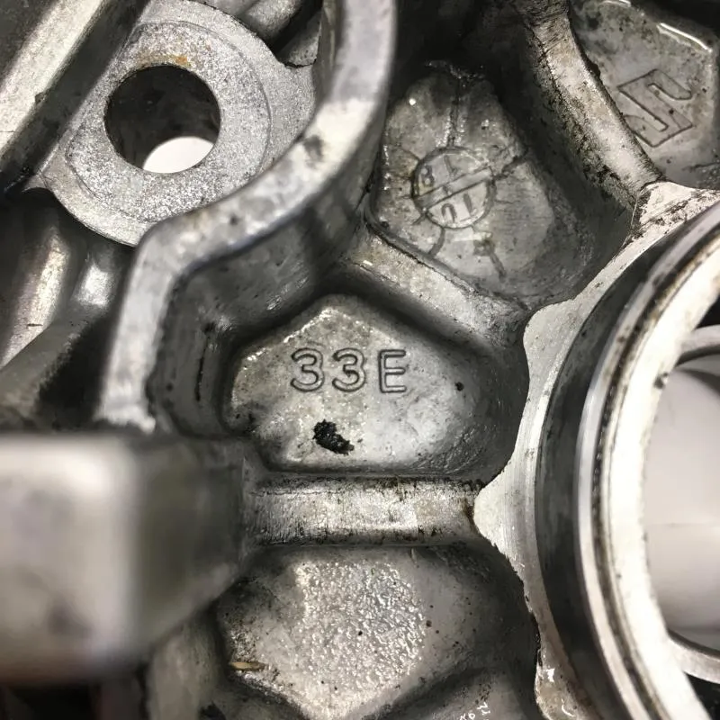 Porte couronne SUZUKI TL 1000 S 1997-2001