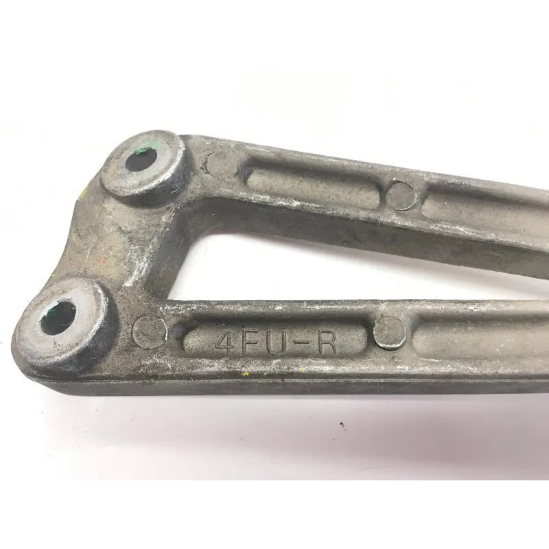 Platine et repose pieds arriere droit YAMAHA TDR 125 1993-1996