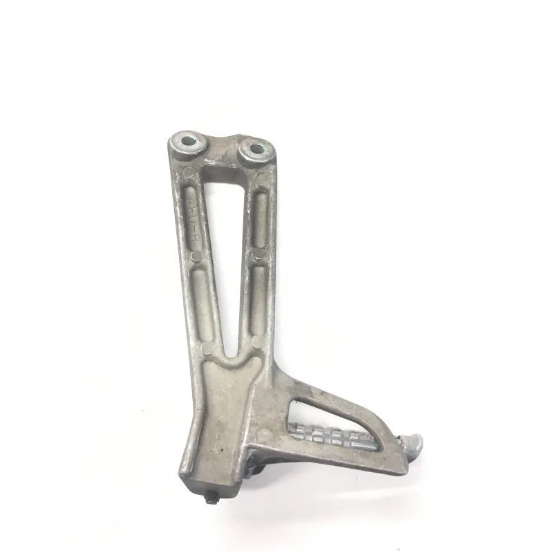 Platine et repose pieds arriere droit YAMAHA TDR 125 1993-1996