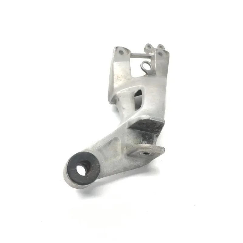 Platine arriere droite HONDA CBR 1100 XX 1999-2007