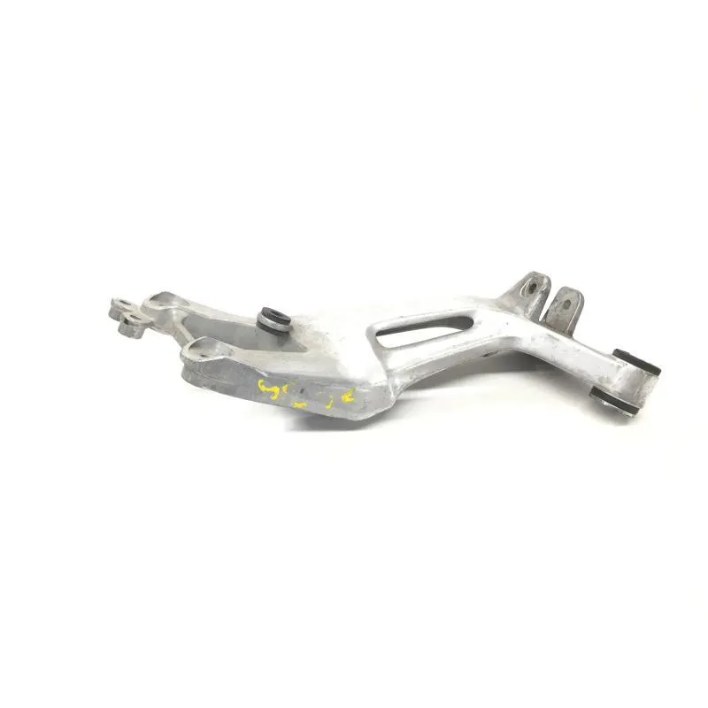 Platine arriere droite HONDA CBR 1100 XX 1999-2007