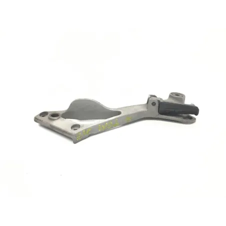 Platine et repose pieds arriere droit YAMAHA TDM 850 1991-1993