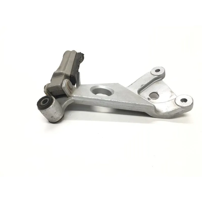 Platine et repose pieds arriere droit HONDA NSR 125 1993-2001