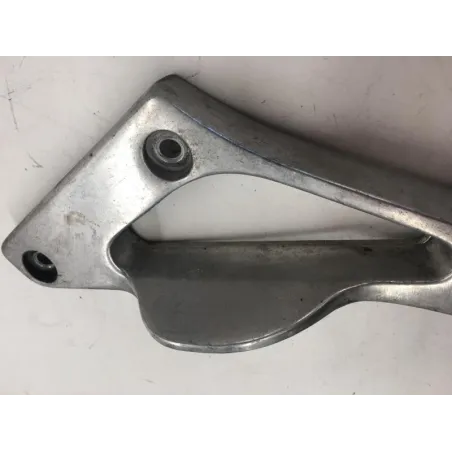 Platine et repose pieds arriere gauche YAMAHA TDM 850 1996-2001