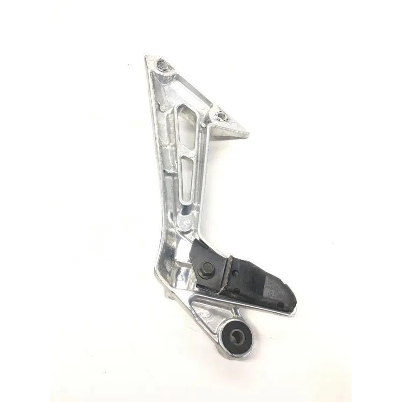 Platine arriere droite YAMAHA FZS 1000 2001-2003 FAZER