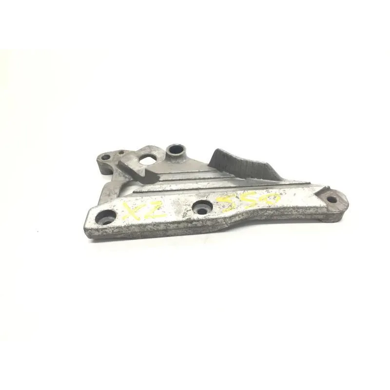 Platine arriere droite YAMAHA XZ 550 1982-1983
