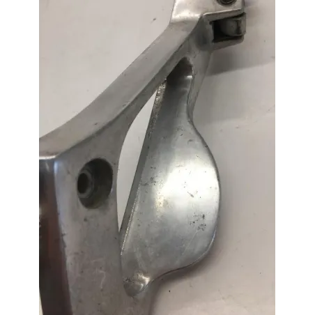 Platine et repose pieds arriere gauche YAMAHA TDM 850 1996-2001