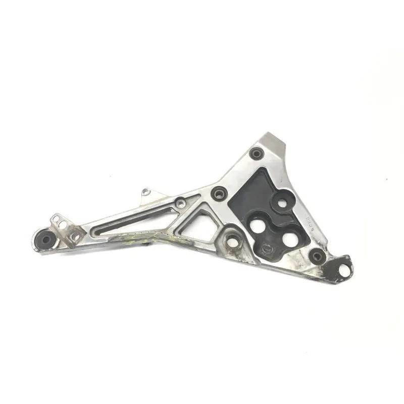 Platine arriere droite YAMAHA FJ 1200 1988-1990