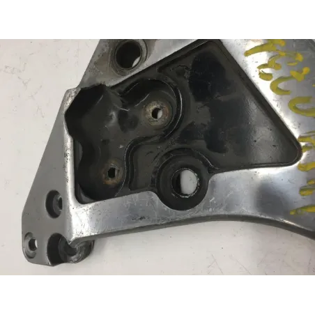 Platine arriere droite YAMAHA FJ 1200 1986-1987