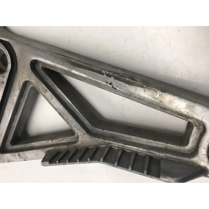 Platine arriere gauche YAMAHA FJ 1200 1986-1987